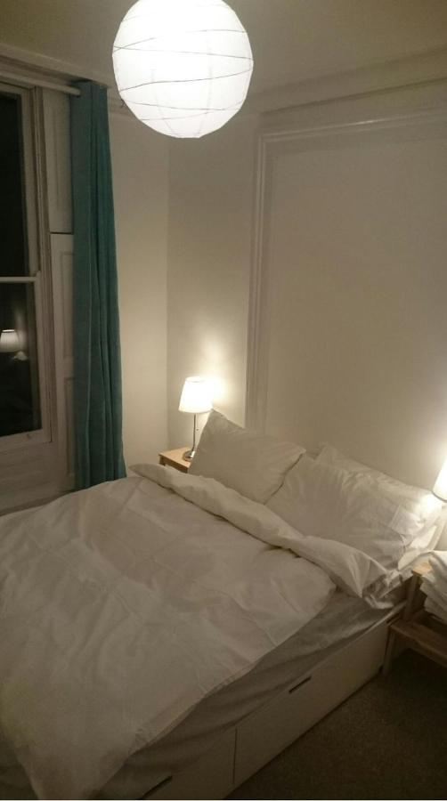Central London Flat. Georgian Terrace. Bright. Exterior photo